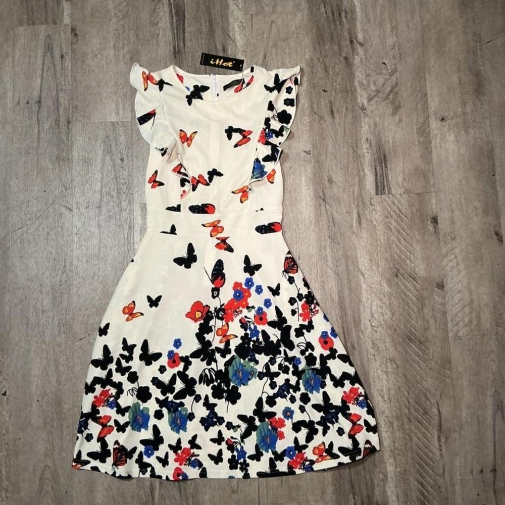 NWT Butterfly Print Mini Dress Ruffle Sleeves Zipper Back Summer Floral"